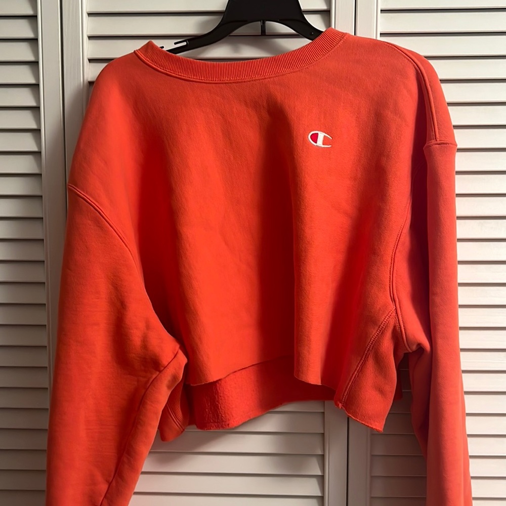 Champion salmon cropped sweatshirt